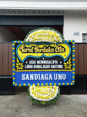 Papan Bunga Duka di Ngablak